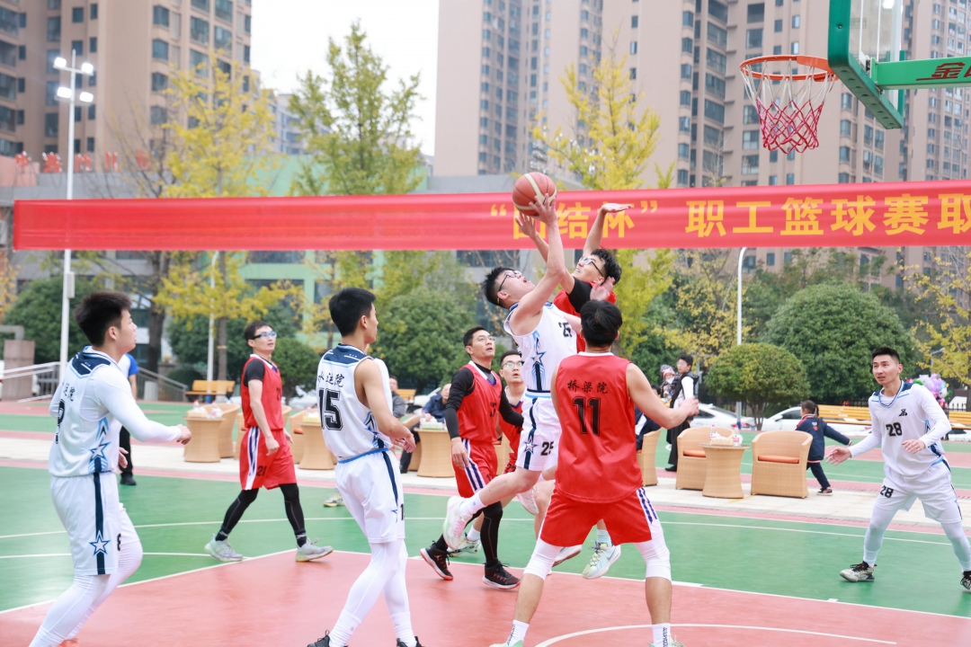 20241126974971.jpg 籃球比賽精彩瞬間.jpg